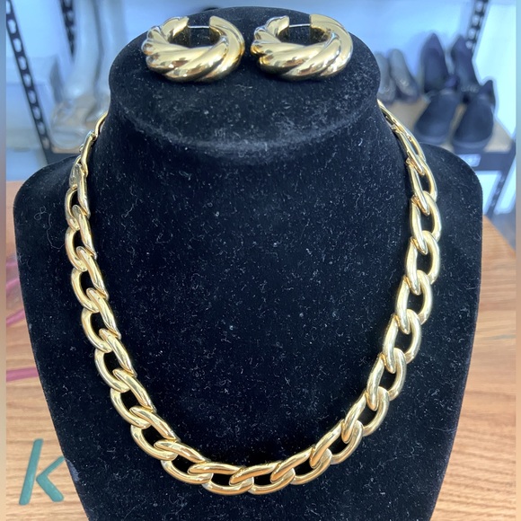 Napier Patented Gold Chain Earring Set - Picture 3 of 8